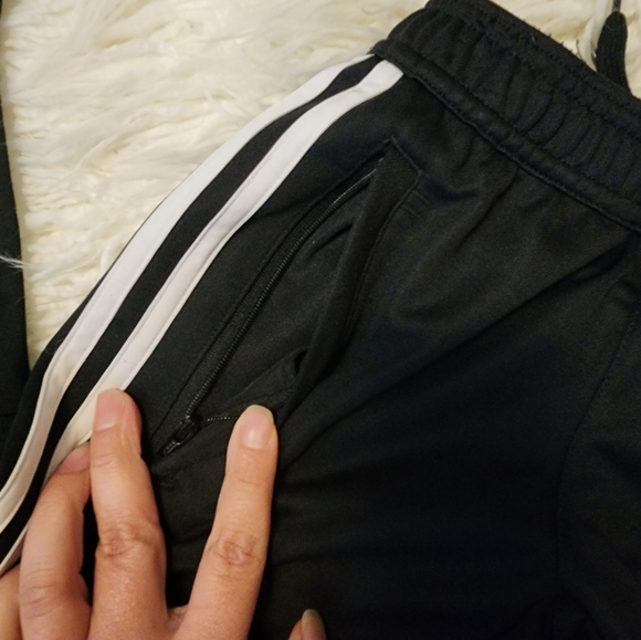 Adidas Jacket & Trackpant Bundle - Picture 5 of 8